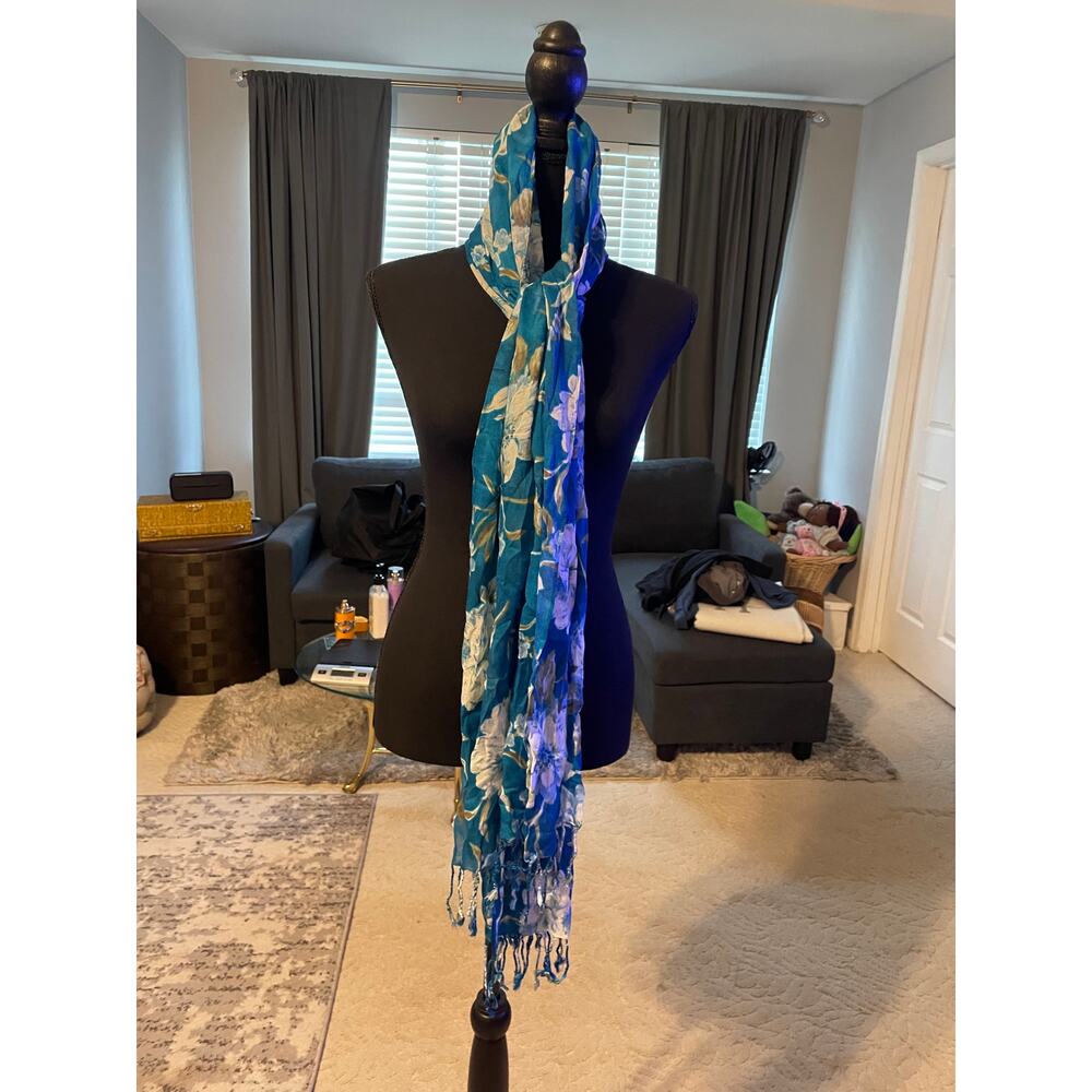 Talbots NWOT Floral Silk Blend Scarf Multicolor Lightweight Wrap - Picture 3 of 4
